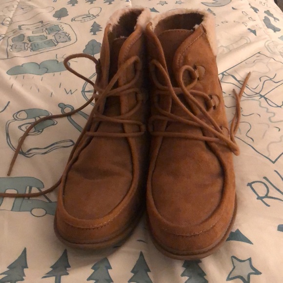 Lace-up booties - Picture 7 of 7